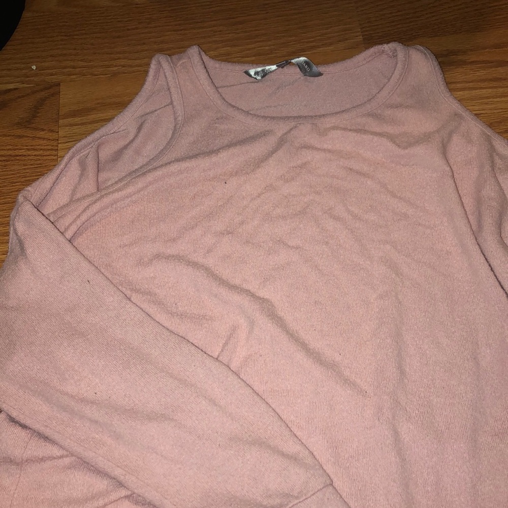 Pink cold shoulder long sleeve shirt